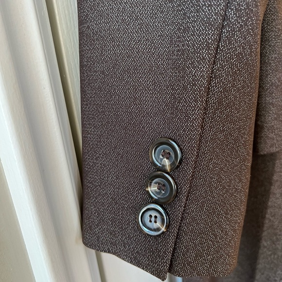 Kasper Woman’s Suit - Picture 6 of 6